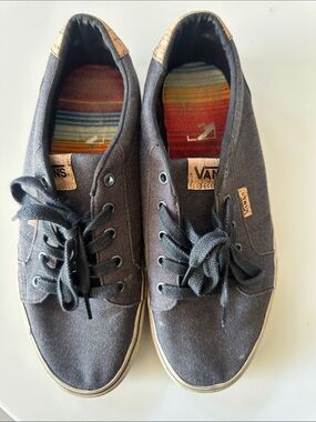 Vans Black Low-Top Canvas Sneakers with Patterned Insole